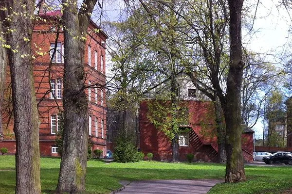 К чемпионату мира по футболу в инфекционной больнице планируется отремонтировать два лечебных корпуса